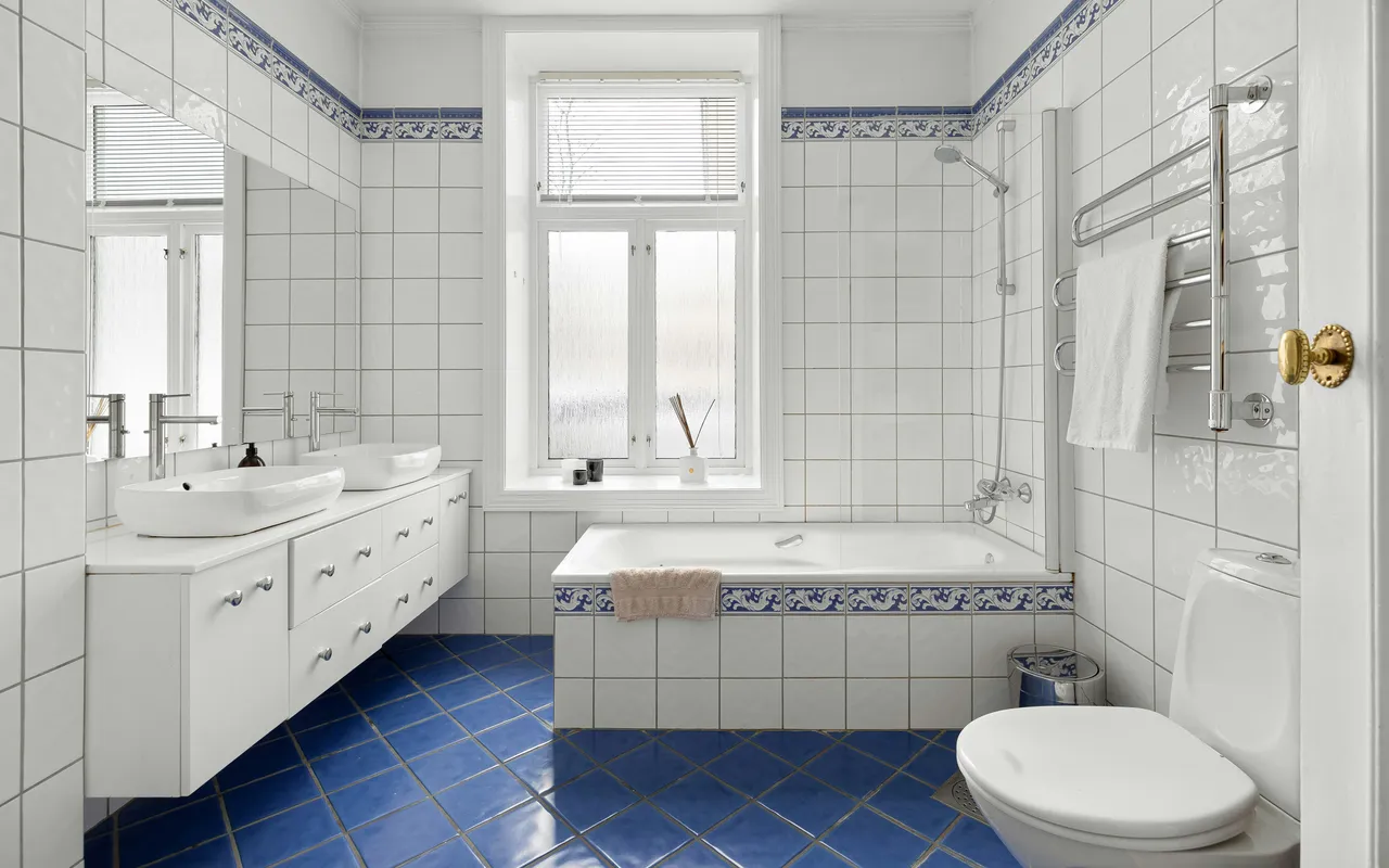 Carrelage salle de bain pose DIY : 4 situations, 4 niveaux de difficulté