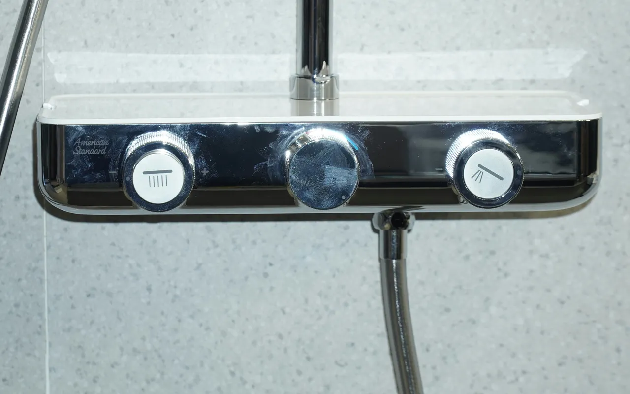 Guide pratique pour installer un mitigeur thermostatique en salle de bain